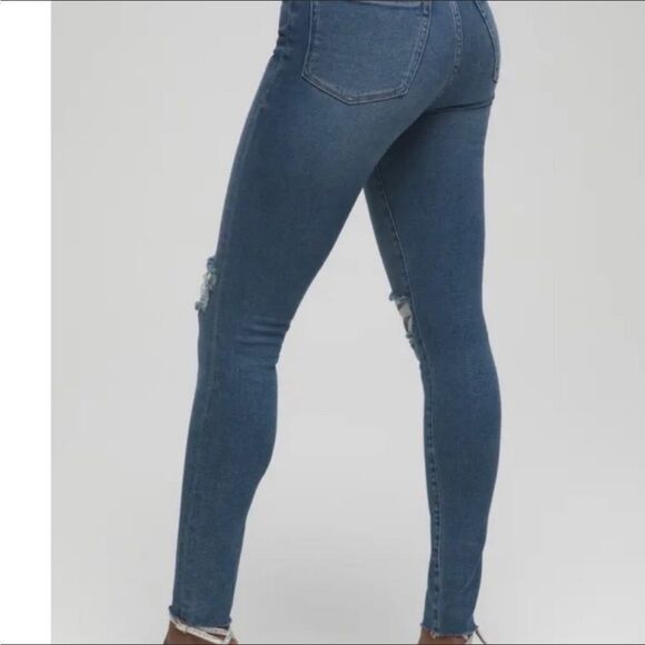 GOOD AMERICAN | Good Waist Distressed Stretchy Skinny Jeans Women’s Size 2 (26) - Picture 4 of 13